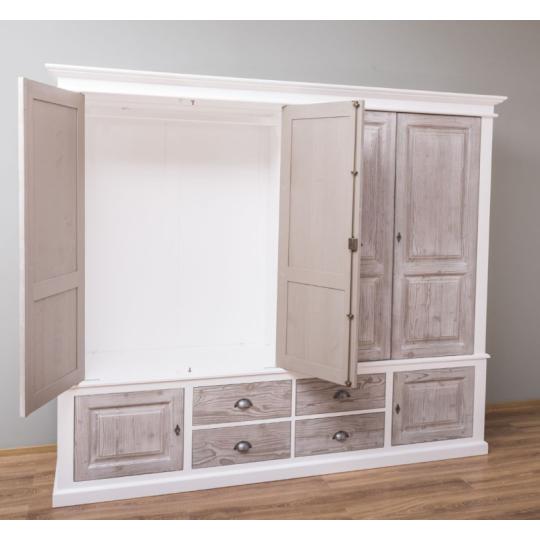 biela velka vestavnova satnik szkrin masiv country stredomorsky klasicky unikatna vyroby nabytok spalna satnikovna szkrin na odev nabytok elegantne svetly provence balaton chata nabytky lameridiana zariadenie bytu.jpg